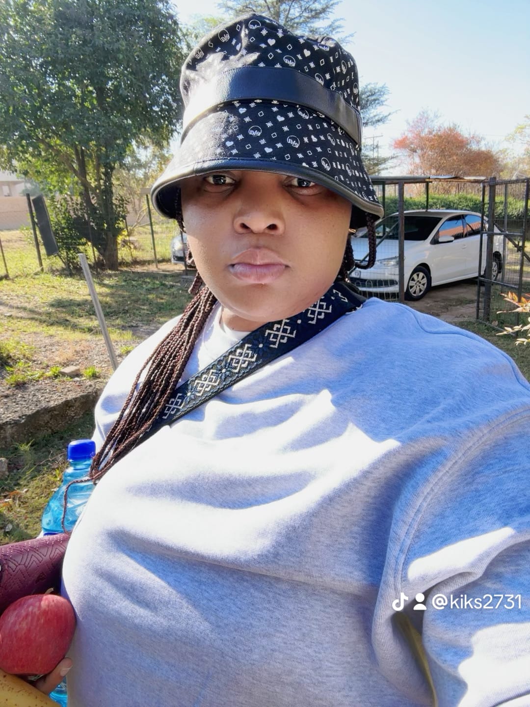 Customer photo review of Era Bucket Hat