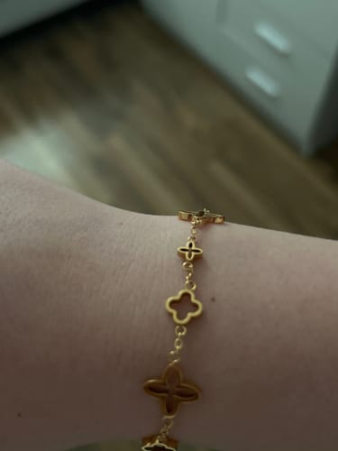 Kundenbewertung mit Foto zu Prestige Clover Armband