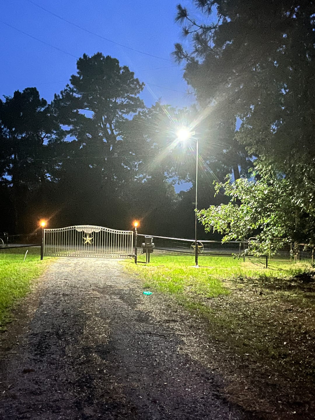 Customer photo review of 175W Solar Street Light 17500 Lumen