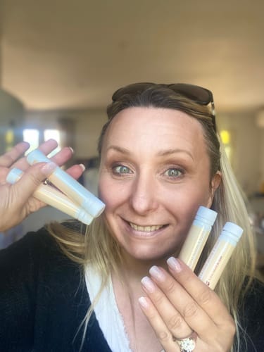 Customer photo review of COLLAGÈNE MARIN NATICOL® À BOIRE (GOÛT RAISIN) - 20 SHOTS