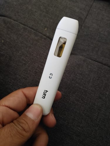 Customer photo review of Turn - 2G THCa Lemonade Stand - Sativa