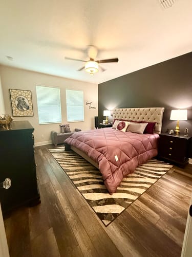 Customer photo review of DÍA Over-Sized Eucalyptus Comforter Set