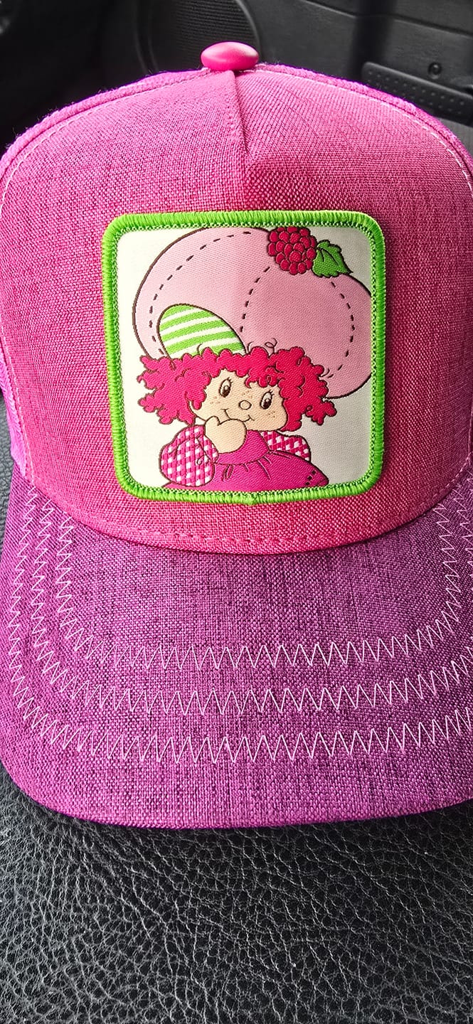 Customer photo review of OVERLORD X Strawberry Shortcake: Raspberry Pie