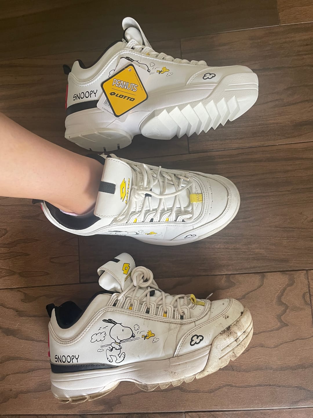 Customer photo review of Tenis Wicked Snoopy Follow Wmn