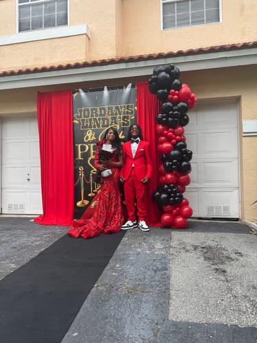 Customer photo review of Red Rose Bouquet