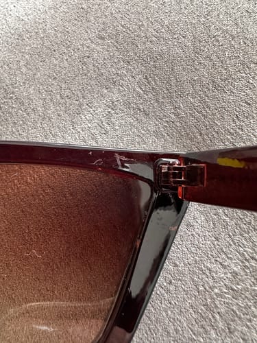 Customer photo review of FIORA | Umber