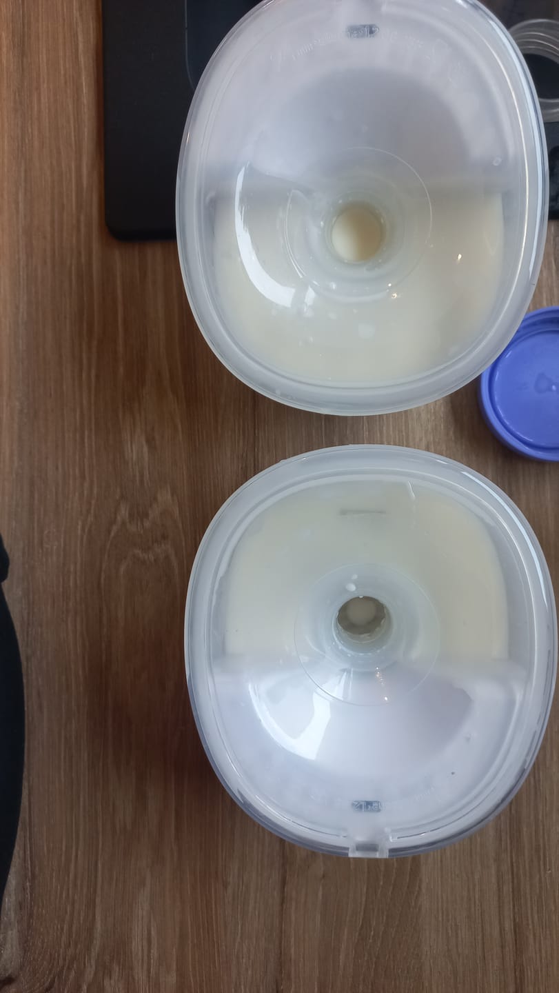 Customer photo review of Relievoo® Wearable Breast Pump PRO2