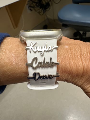 Customer photo review of Apple Watch Name Band