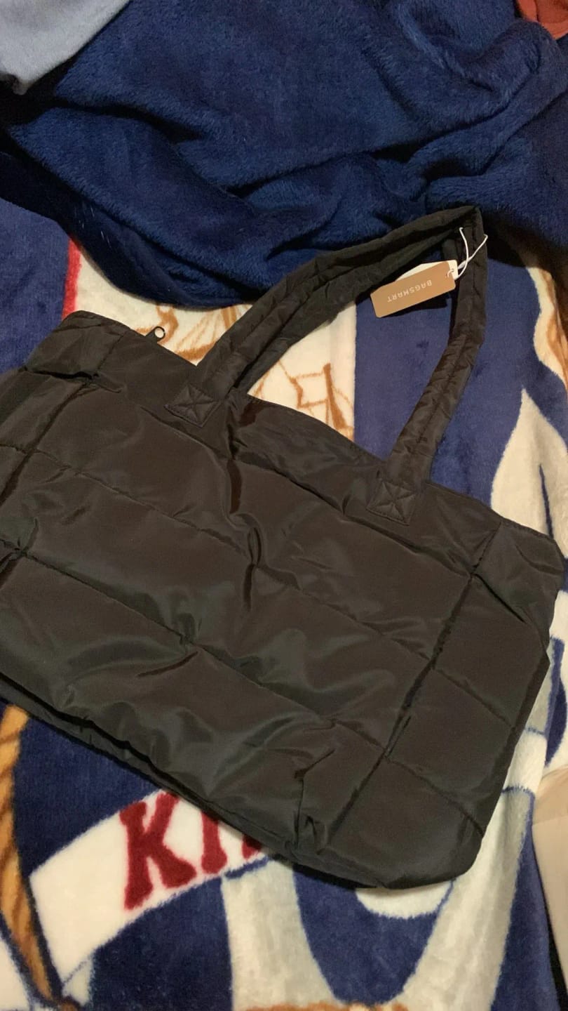 Customer photo review of Alex Puffer Tote Bag