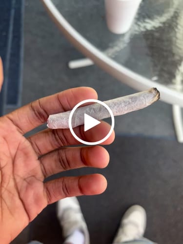 Customer video review of Shipping Protection by Route