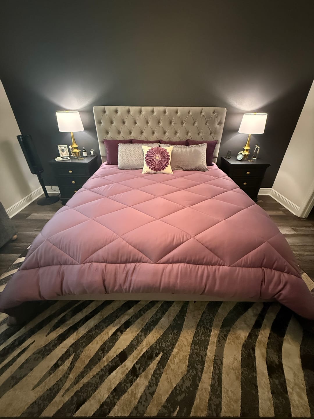 Customer photo review of DÍA Over-Sized Eucalyptus Comforter Set