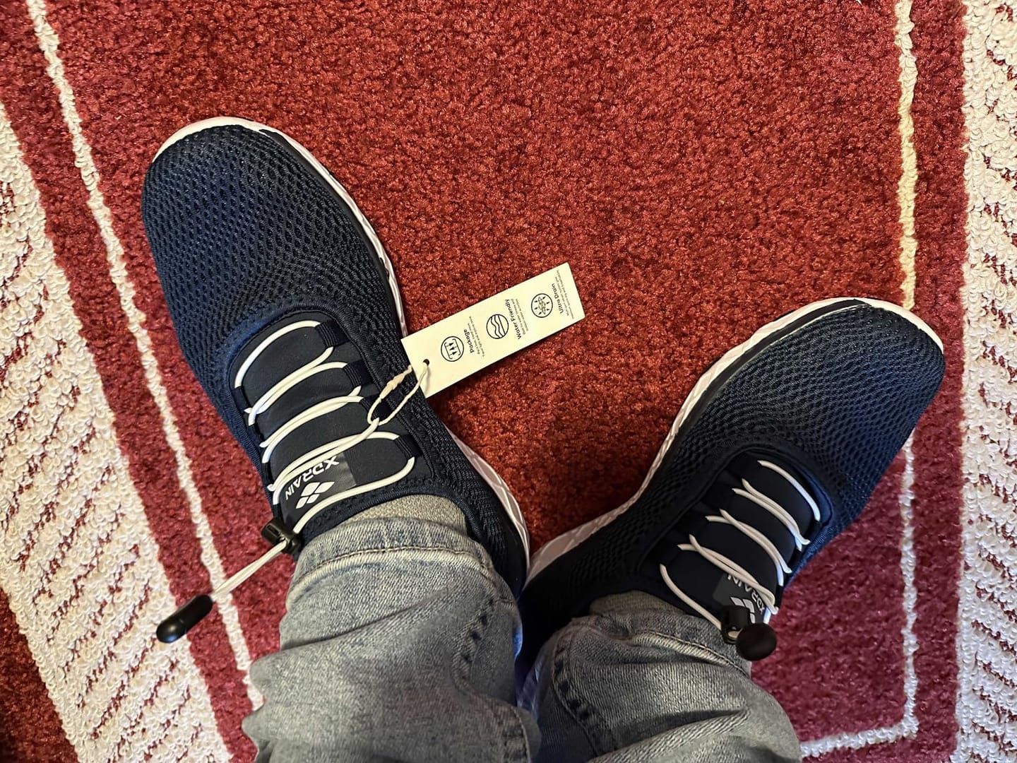 Customer photo review of Aleader Men's Xdrain Classic Knit 3.0 Water Shoes