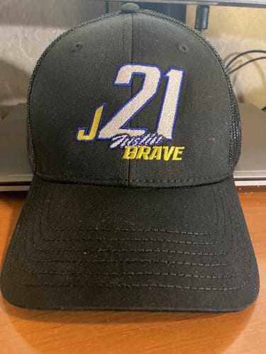 Customer photo review of [12 Pack] Embroidered Trucker Hats