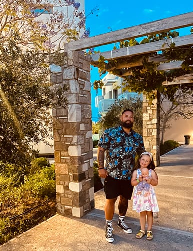 Customer photo review of Men's Summer Casual Blue Floral Button Up Short Sleeve Holiday Cool Beach Shirt