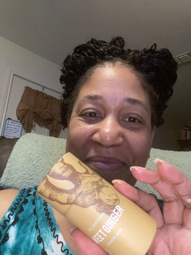 Customer photo review of Sweet Ginger Vapor Rub
