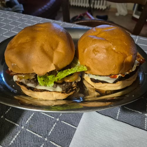 Customer photo review of Buns "Classico"