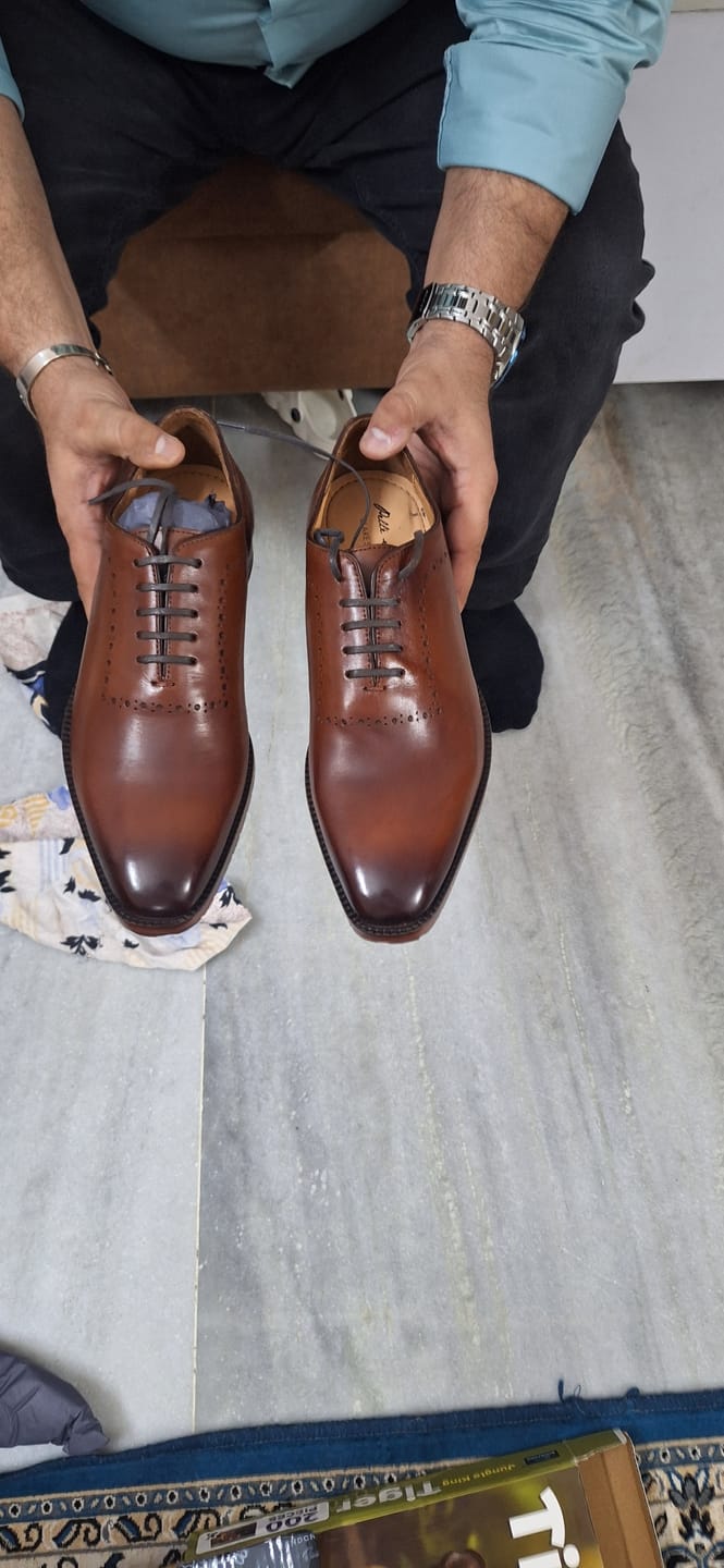 Customer photo review of Wholecut Oxfords - Brown