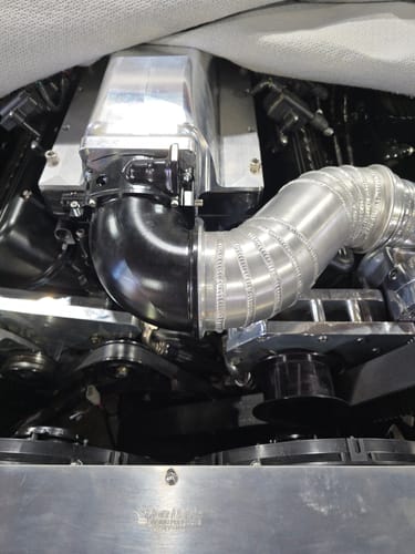 Customer photo review of ICON 102/105mm Mechanical Linkage Throttle Body w/ Interchangeable Connection