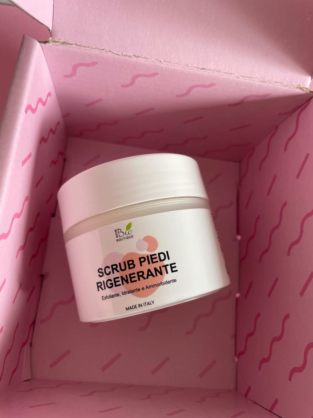 Customer photo review of Scrub Piedi Rigenerante