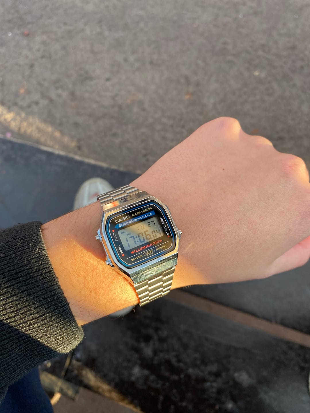 Customer photo review of Reloj Casio Vintage A168WA-1WDF Electroluminescence Plateado
