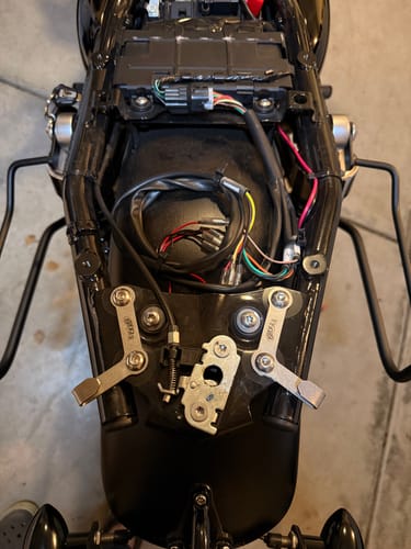 Customer photo review of Brogue Triumph Modern Classic Helmet Hook (lock) - 2016+ Triumph Speed Twin, Thruxton R/RS, Bonneville T100 & T120, Street Twin / Cup