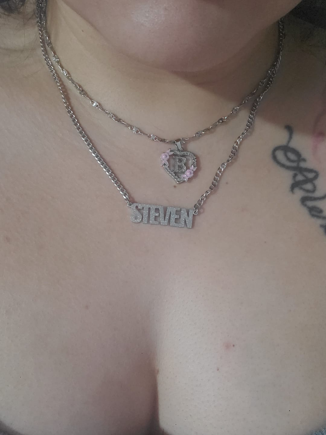 Customer photo review of Diamond Cut Block Name Necklace