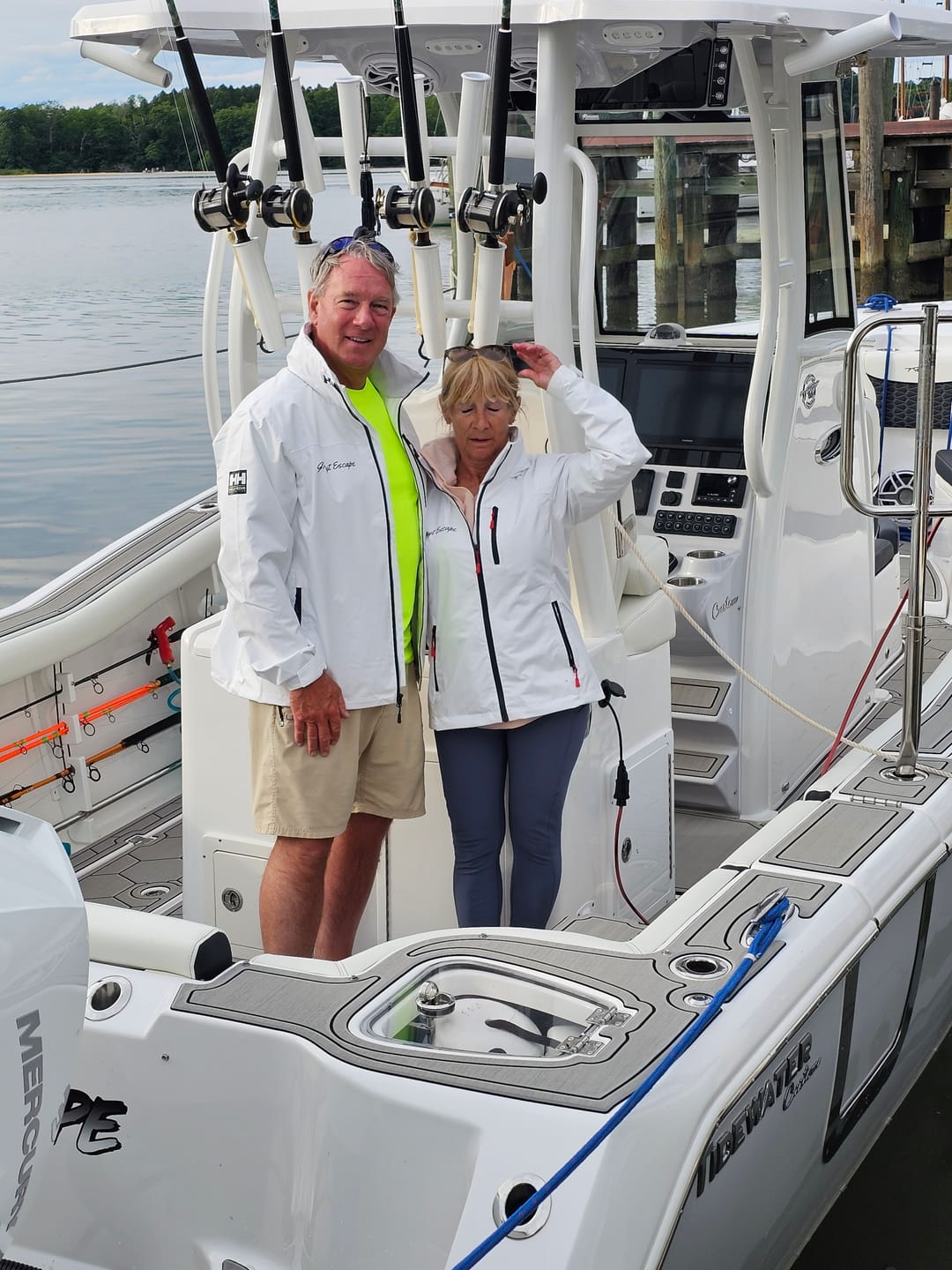 Customer photo review of Helly Hansen Women's Crew Hooded Jacket 2.0