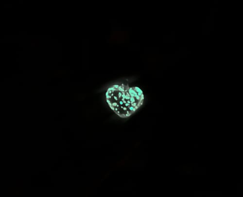 Customer photo review of Glass Glow in the Dark Hearts 157, Peach