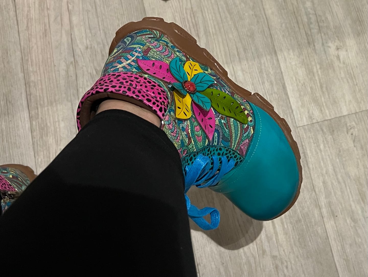 Customer photo review of Leather Handmade Comfortable Walking Boots