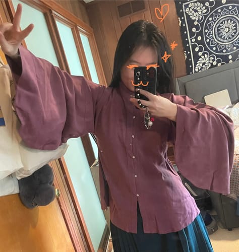 Customer photo review of Egg Yolk 熟蛋 Ming Dynasty Contrast Collar Pipa Sleeves Liling Duijin Shirt