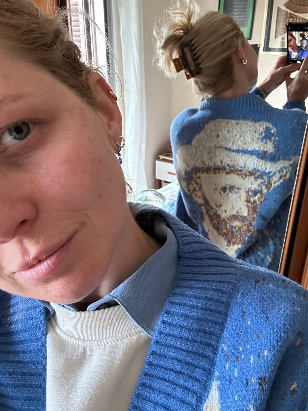Customer photo review of Van Gogh Vintage Cardigan Knit Sweater