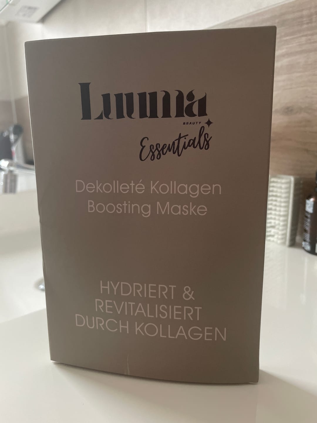 Customer photo review of Dekolleté Kollagen Boosting Maske