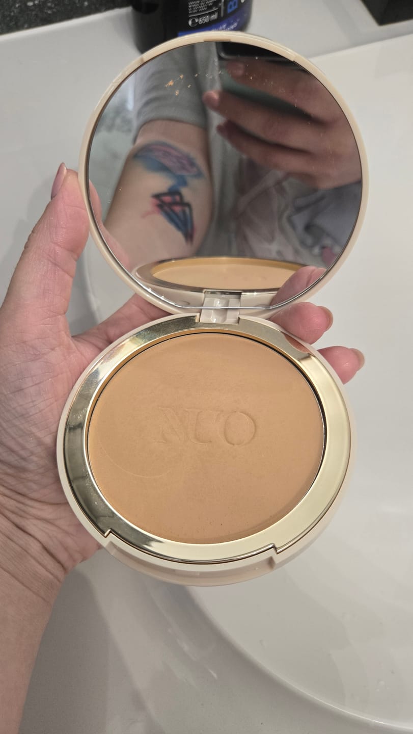 Customer photo review of Bronzer pudra cu textura ultrafina