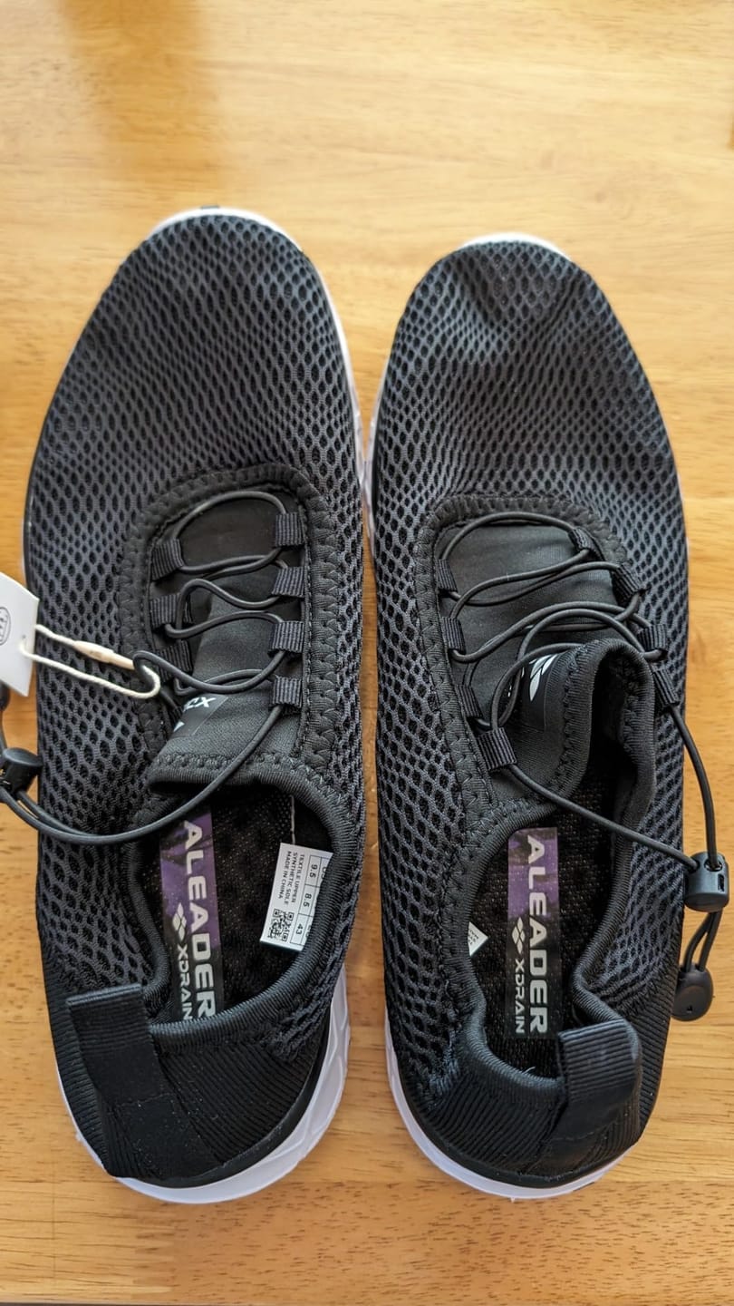 Customer photo review of Aleader Men's Xdrain Classic Knit 3.0 Water Shoes