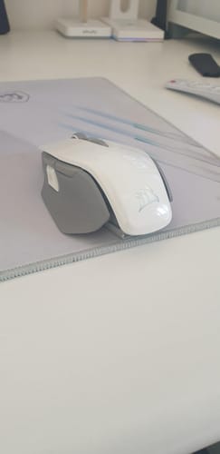 Customer photo review of CORSAIR M65 RGB Ultra Wireless Tunable FPS Gaming Mouse Boy Gift
