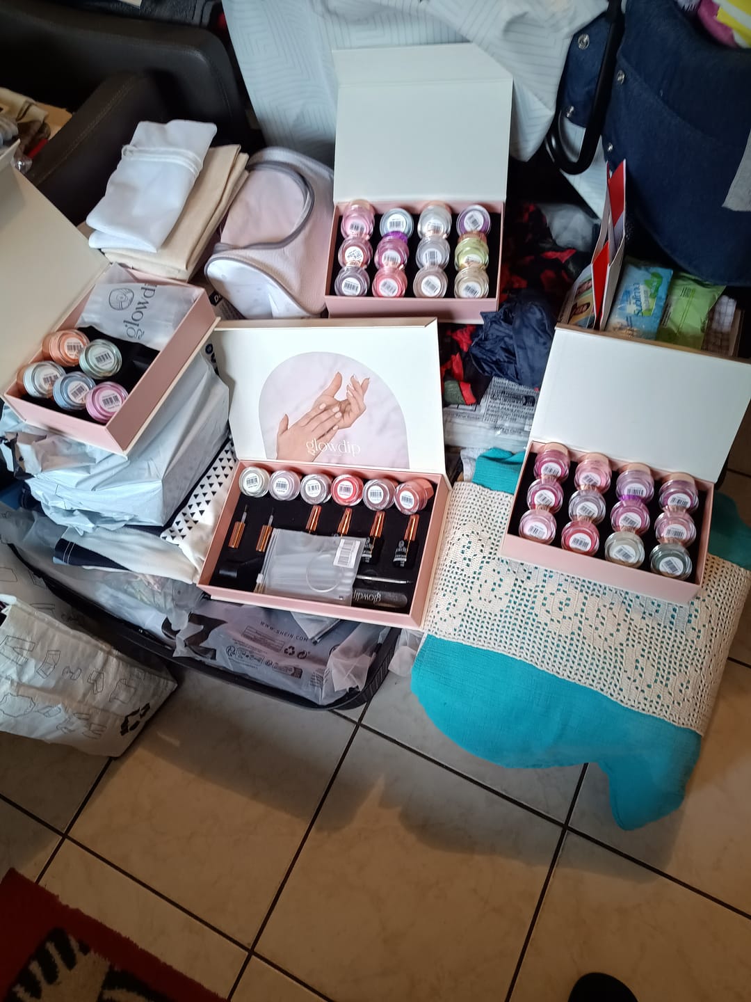 Customer photo review of Limited Edition 1 - Mood Change Dipping Powder