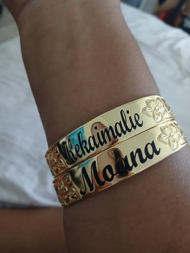 Customer photo review of Hali'a Heirloom Personalized Bangle
