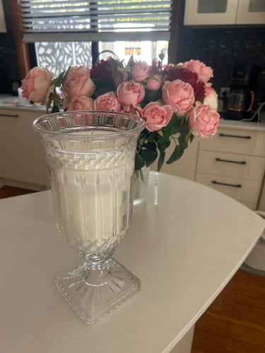 Customer photo review of Brazilian Beach (Pistachio | Salted Caramel | Citrus) - Crystal Vase Candle | 200hr Burn