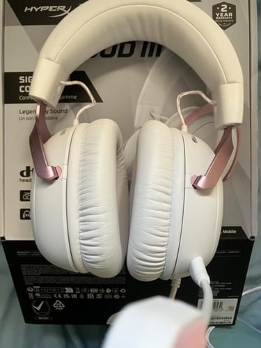 Customer photo review of HyperX Cloud III – Wired Gaming Headset
