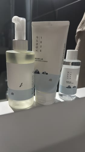 Customer photo review of 1025 Dokdo Cleanser