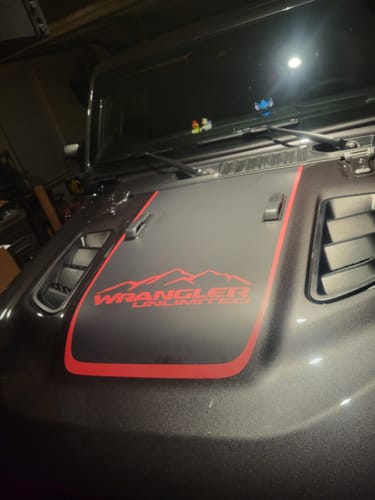 Customer photo review of Rubicon Hood Graphic - Wrangler Unlimited