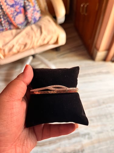 Customer photo review of Multi Stone Q Clasp Bracelet