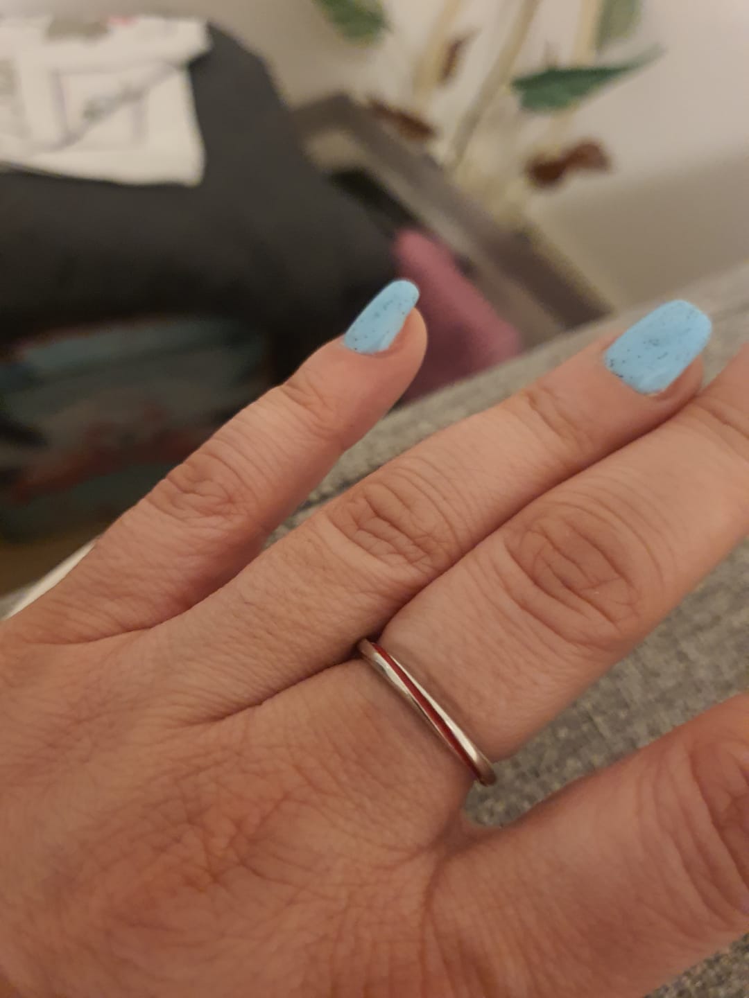 Customer photo review of Anello "Filo Rosso Del Destino"