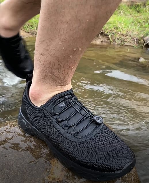 Customer photo review of Aleader Men's Xdrain Classic Knit 3.0 Water Shoes