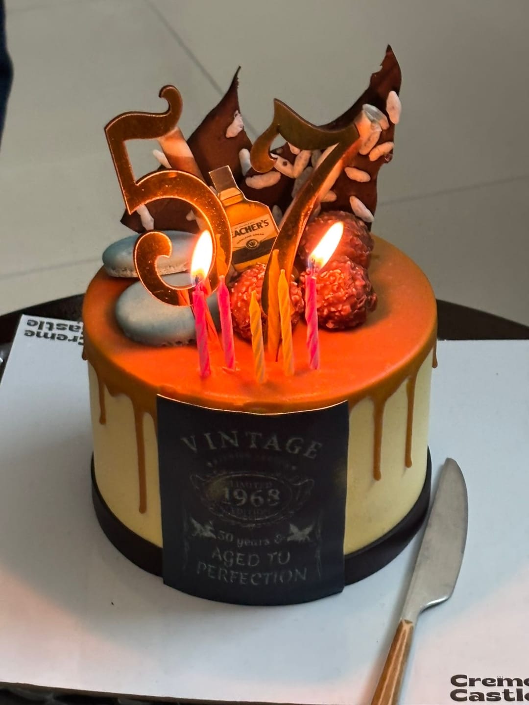 Customer photo review of Whiskey Drip Design Cake