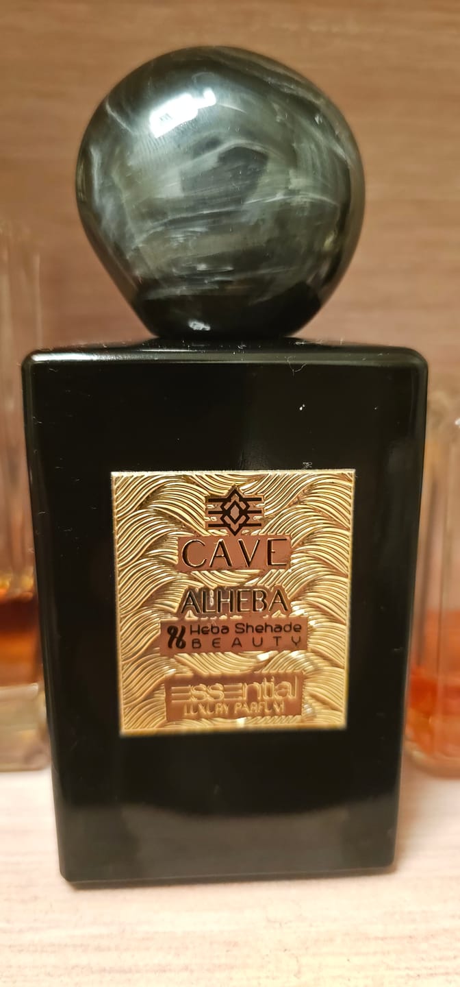 Customer photo review of CAVE - CAVE ALHEBA