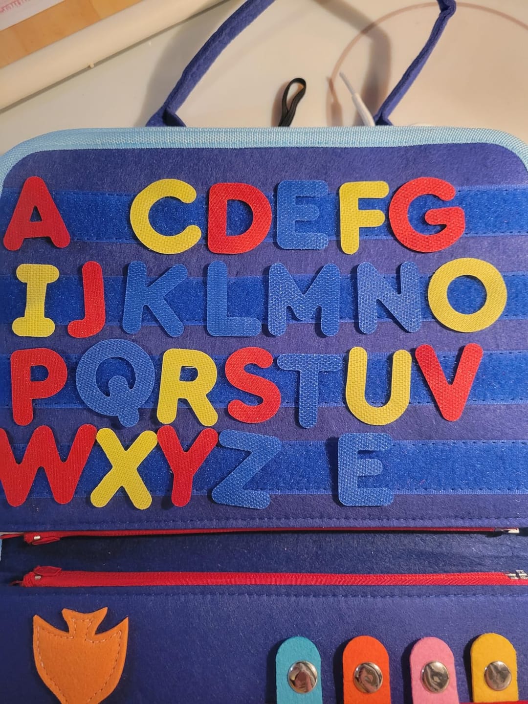 Customer photo review of Cahier Montessori – Éveil ludique pour les petites mains curieuses