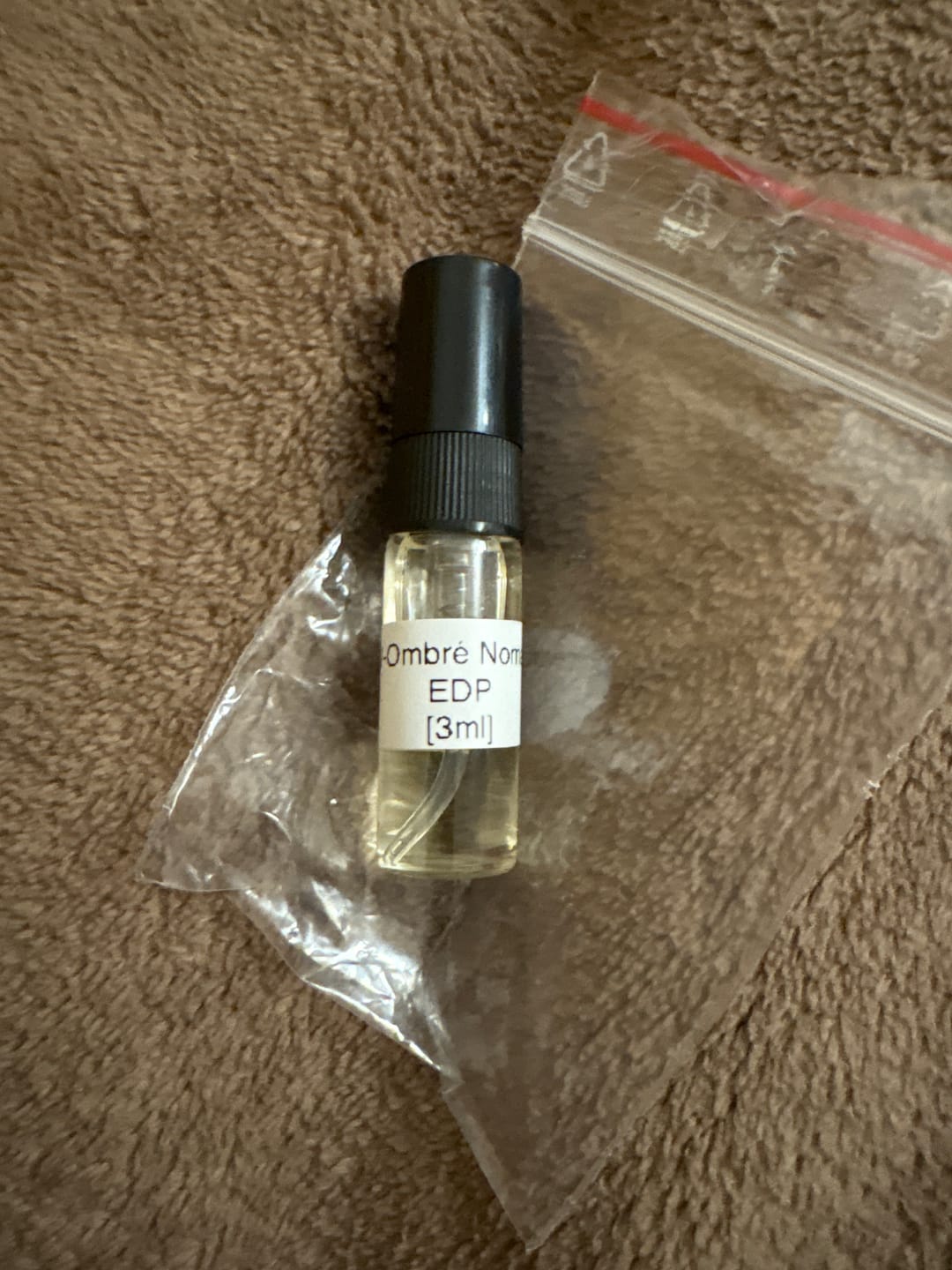 Customer photo review of Louis Vuitton - Ombre Nomade Abfüllung