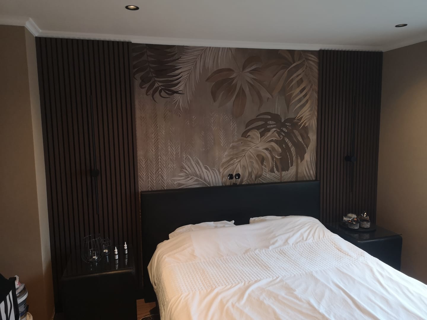 Customer photo review of Akupanel Eiken Dark Walnoot 270 x 60 cm Lattenwand Akoestische wandpanelen