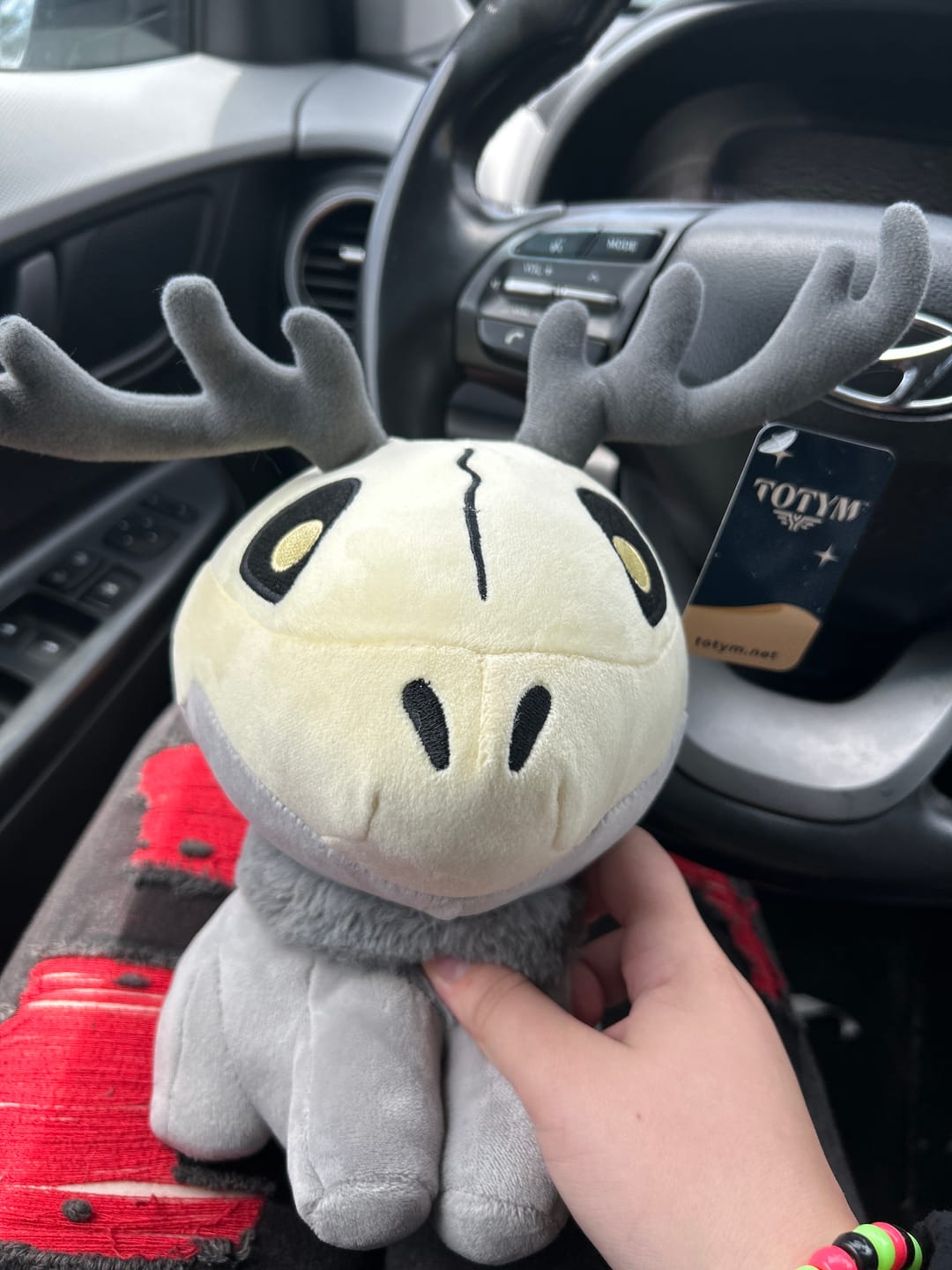 Customer photo review of 'Wendell' the Wendigo 🦌 | Plush